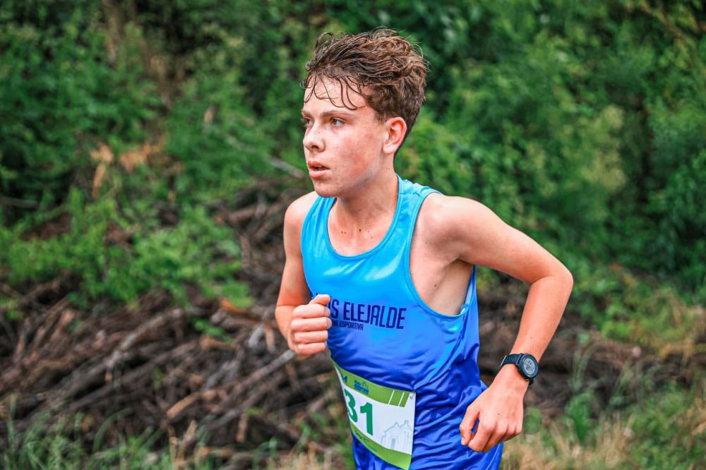 Barbosense Andrei Pagliarini sobe no pódio em maratona de Caravaggio