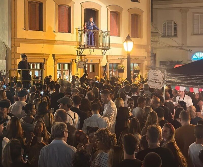 Mais de 20 mil participam da 21ª edição do Garibaldi Vintage no Centro Histórico