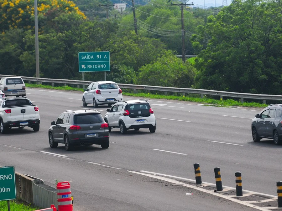 Estradas gaúchas têm fluxo intenso na antevéspera do Ano Novo