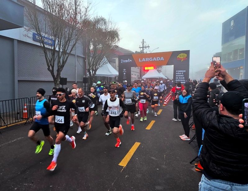 Mais de 500 atletas movimentaram Carlos Barbosa em prova do FestiQueijo