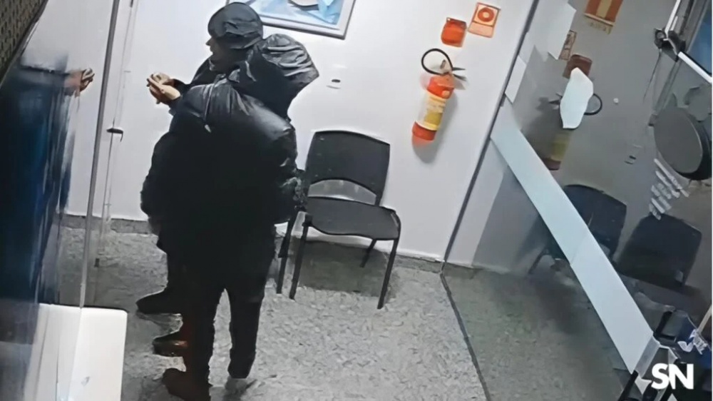 Preso suspeito de roubo em casa de câmbio no Mercado Caitá em Bento Gonçalves