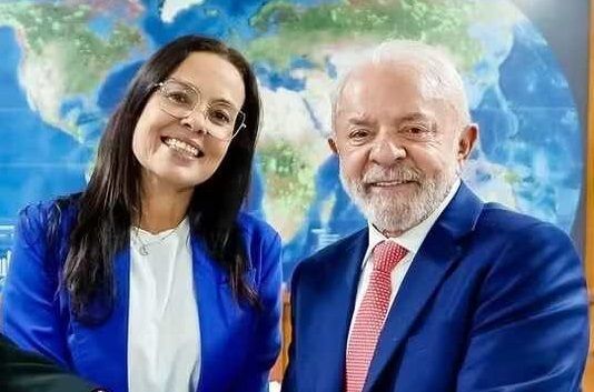 TRE multa Juliana Brizola e PDT por propaganda negativa impulsionada nas redes