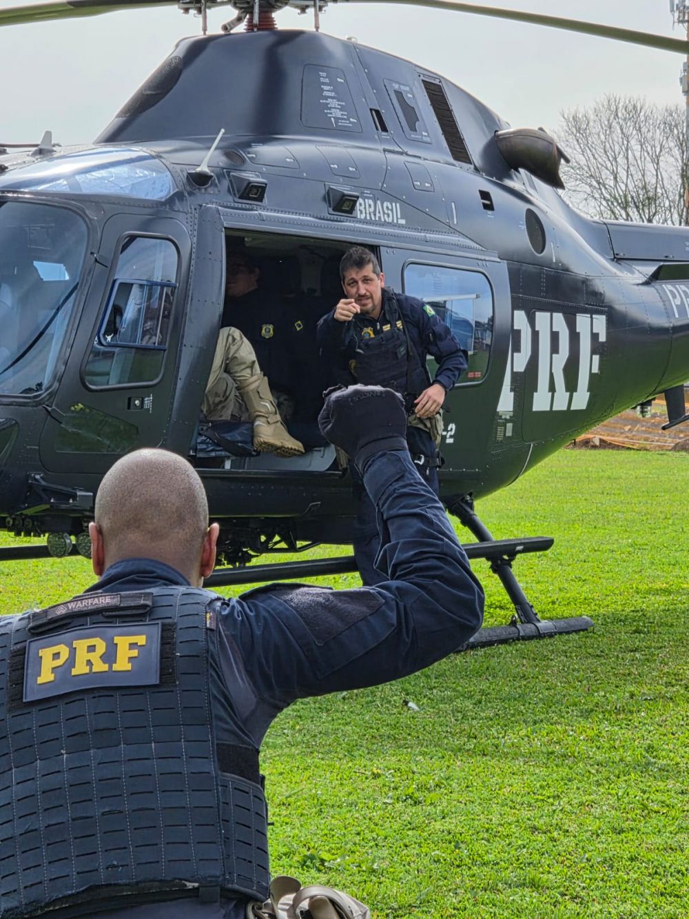 Helicóptero da PRF intrigou moradores de Garibaldi e Carlos Barbosa