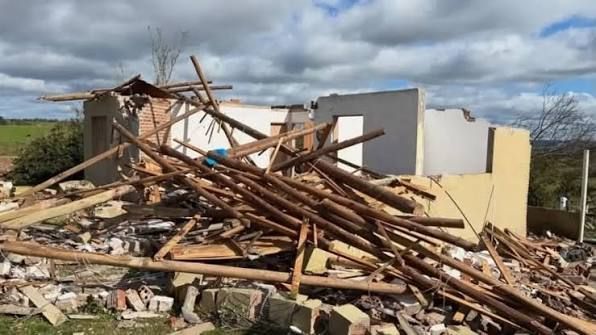Temporais deixam mais de 2,6 mil fora de casa. Ao todo, 117 cidades têm danos