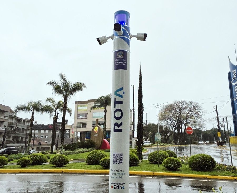 Novo “olho” da segurança é instalado em ponto estratégico de Carlos Barbosa