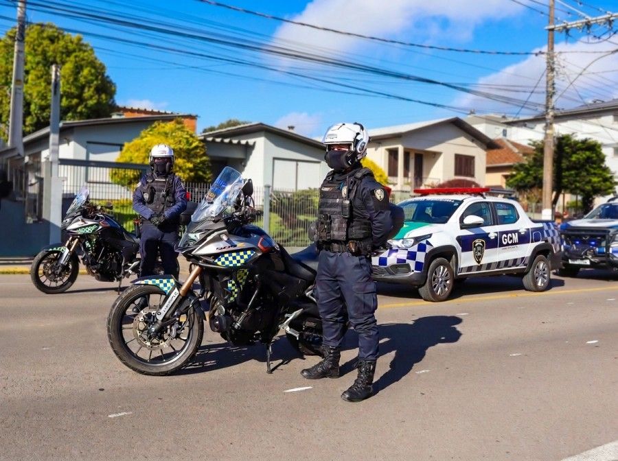 Ação alerta motoristas sobre erros que podem gerar multa em Carlos Barbosa